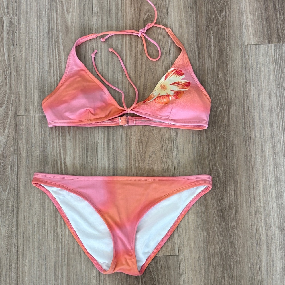 Xhilaration Pink to Coral Ombre Triangle Bikini Top